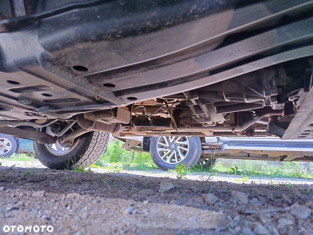 Mitsubishi Pajero 3.2 DI-D Automatik Plus - 17