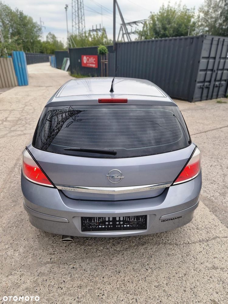 Opel Astra - 17