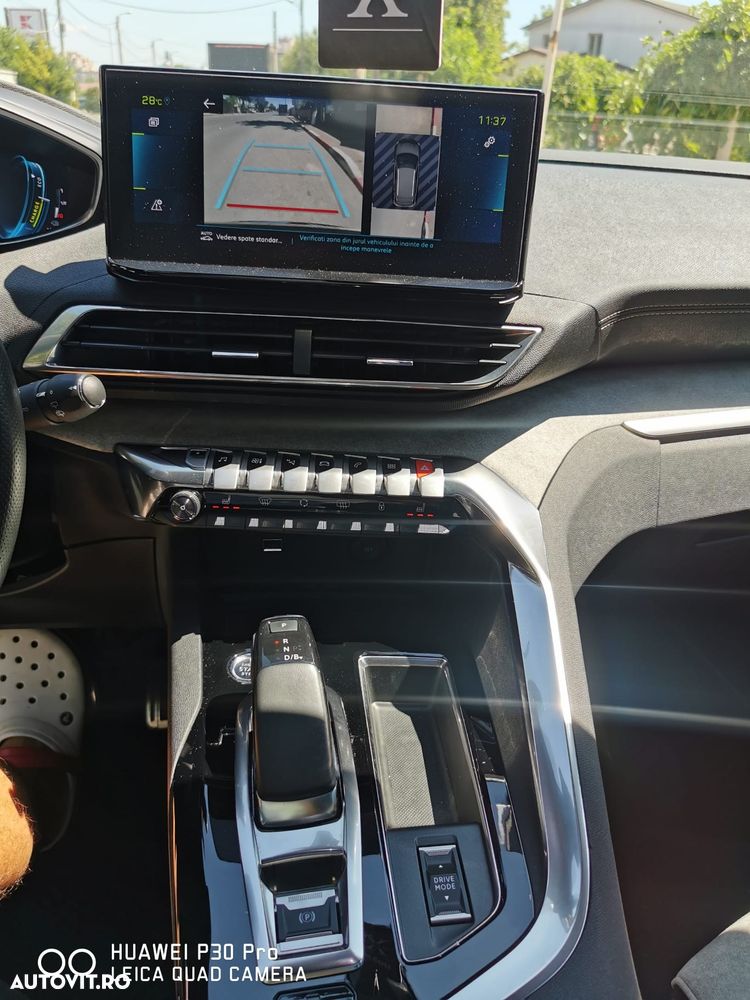 Peugeot 3008 PHEV 300 EAT8 4X4 GT - 19