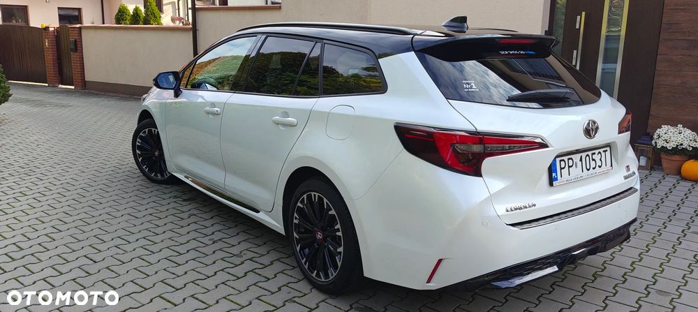 Toyota Corolla 1.8 Hybrid GR Sport - 4