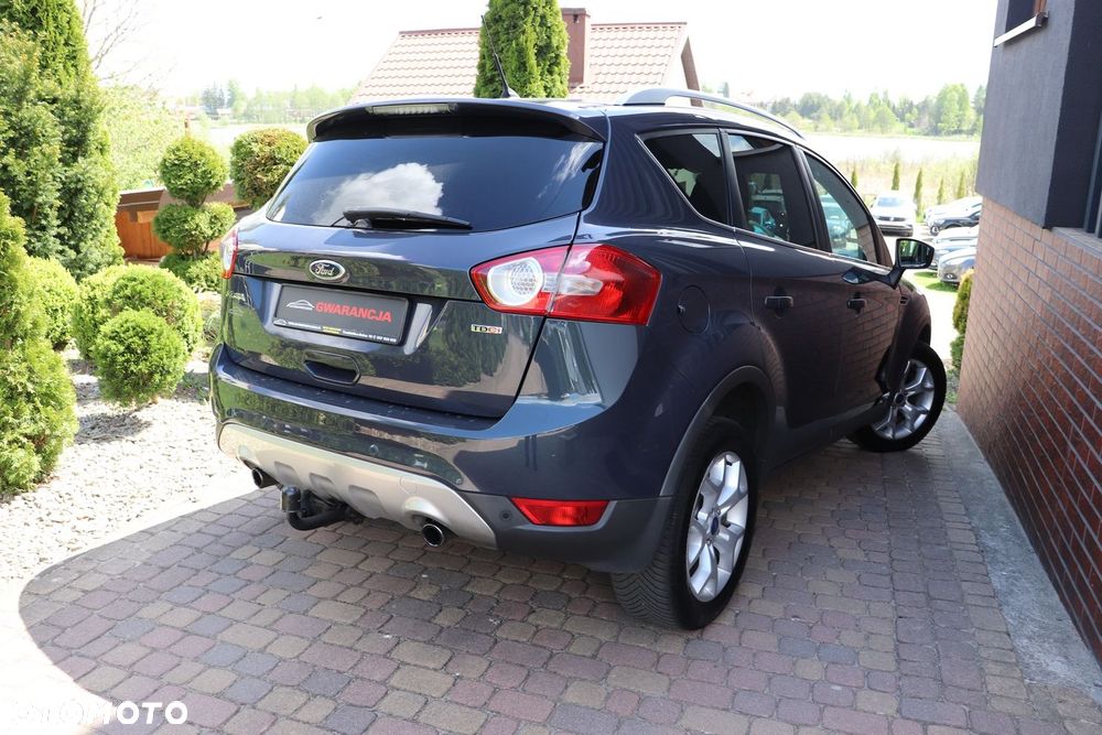Ford Kuga - 2