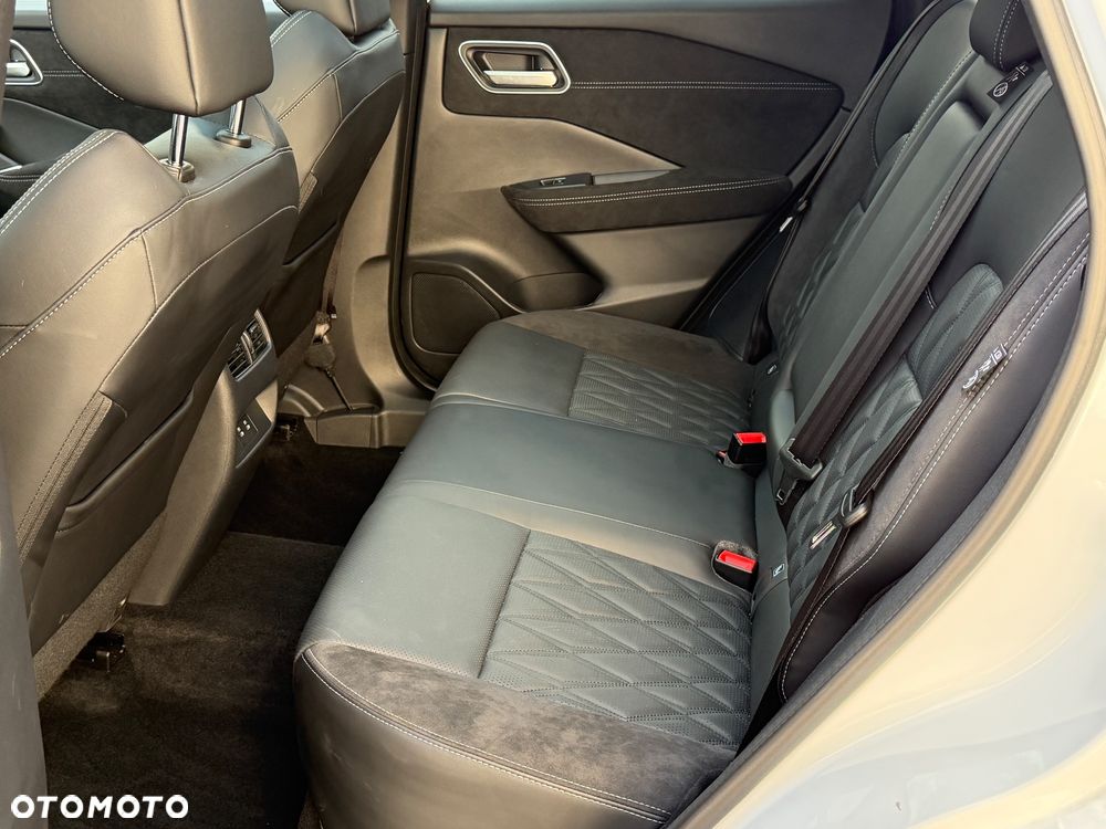 Nissan Qashqai 1.3 DIG-T MHEV Xtronic Tekna+ - 34