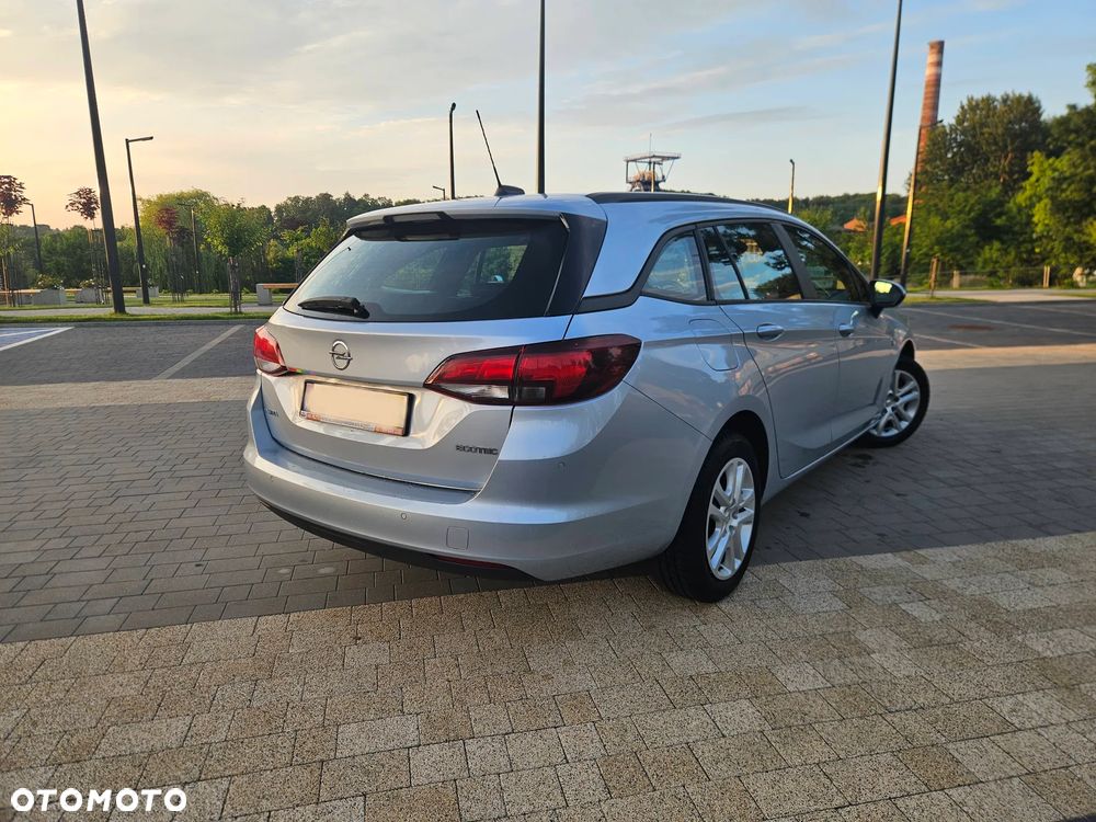 Opel Astra 1.0 Turbo Start/Stop 120 Jahre - 13