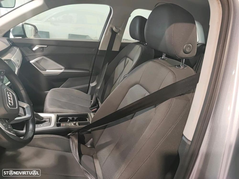 Audi Q3 45 TFSIe S tronic - 6