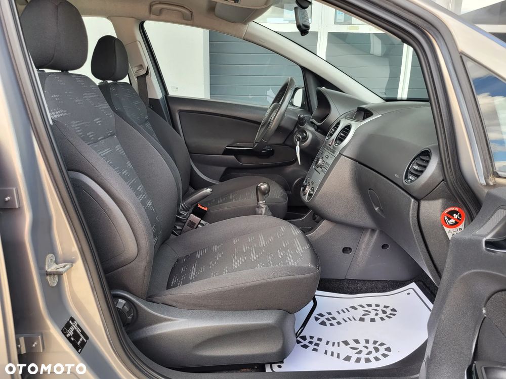 Opel Corsa 1.2 16V Cosmo - 16