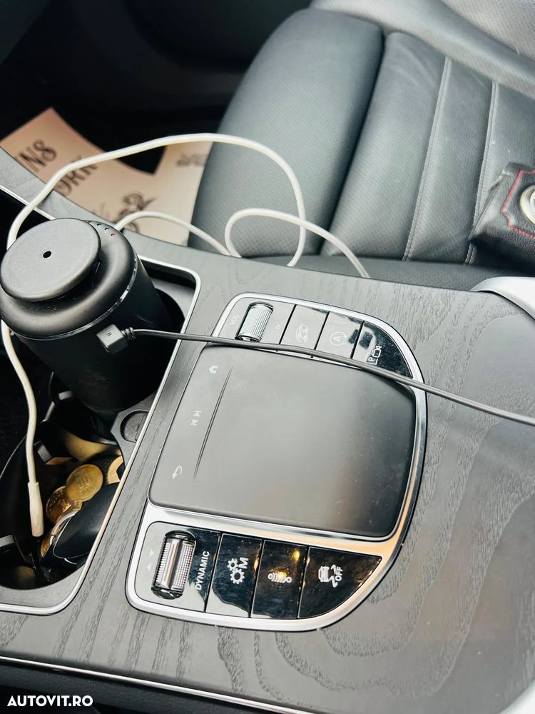 Mercedes-Benz GLC - 29