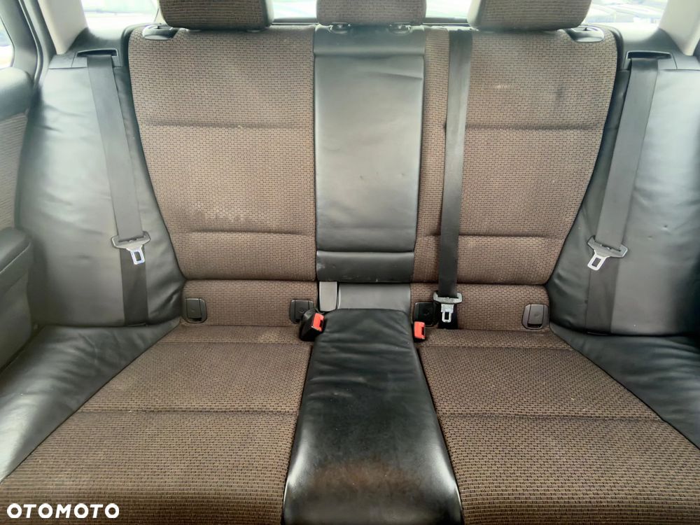 BMW Seria 3 - 23