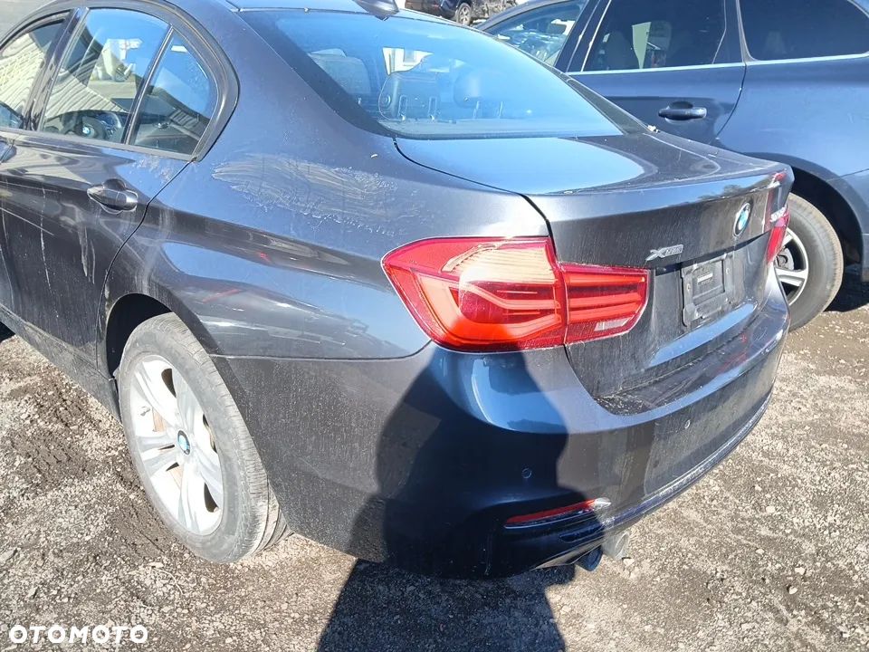BMW Seria 3 328i xDrive - 9