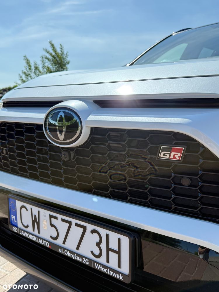 Toyota RAV4 - 7