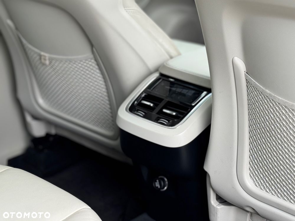 Volvo XC 90 T6 AWD Inscription 7os - 19
