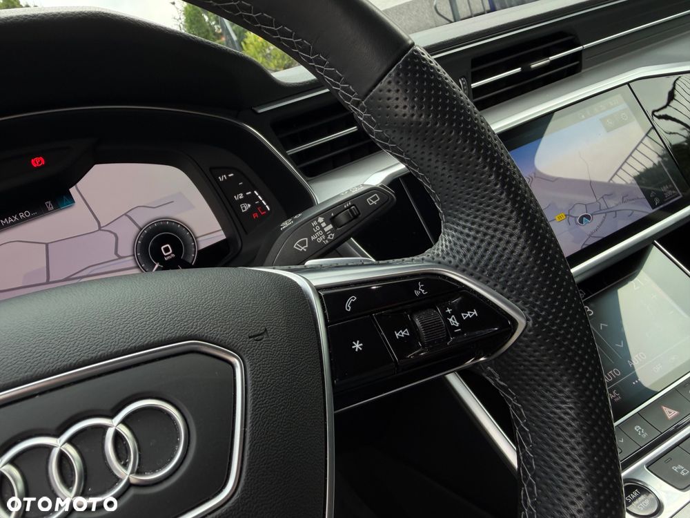 Audi A6 Avant 55 TFSI e quattro S tronic S line - 32