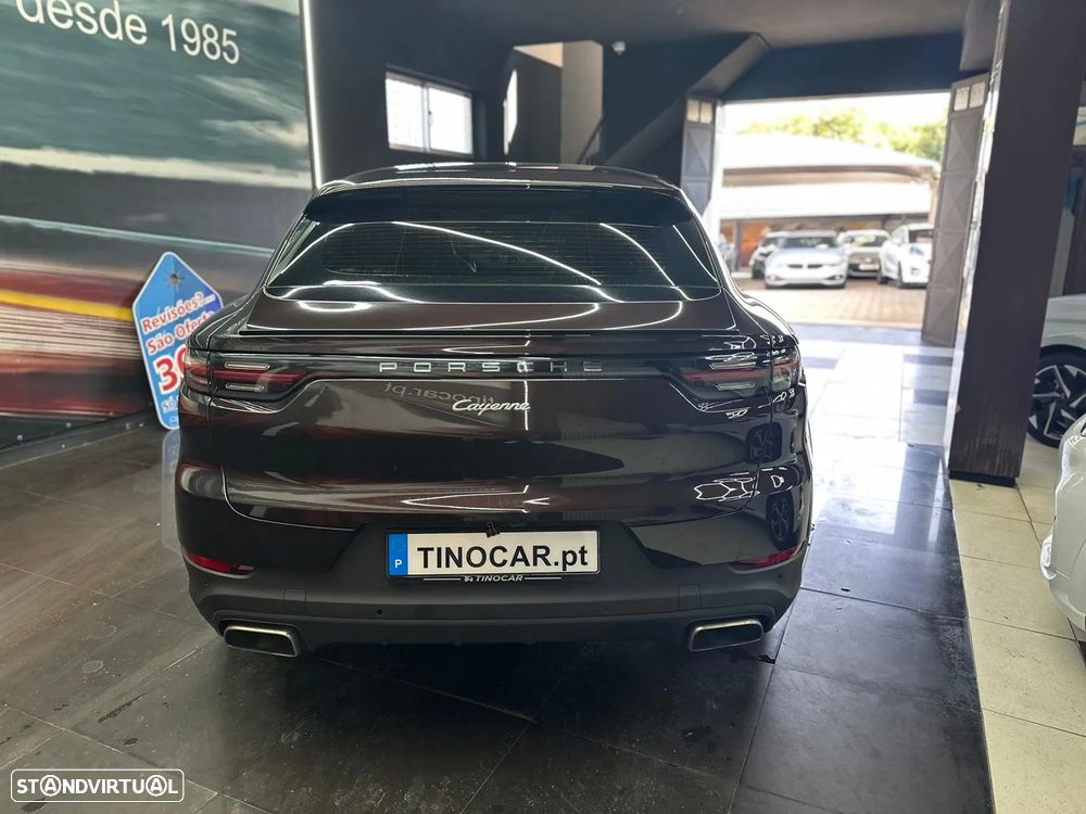 Porsche Cayenne Coupé E-Hybrid - 5