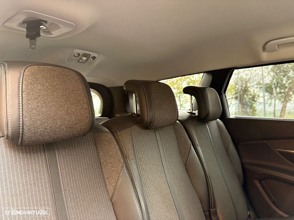 Peugeot 5008 1.5 BlueHDi Allure Pack EAT8 - 14
