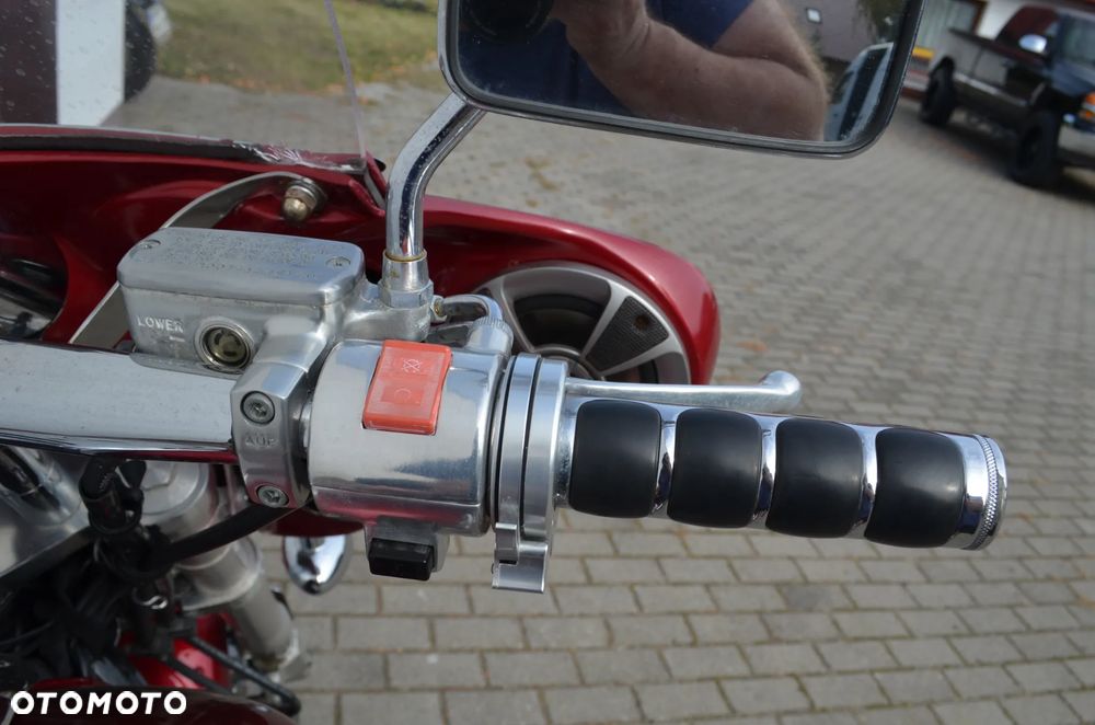 Honda VTX - 17