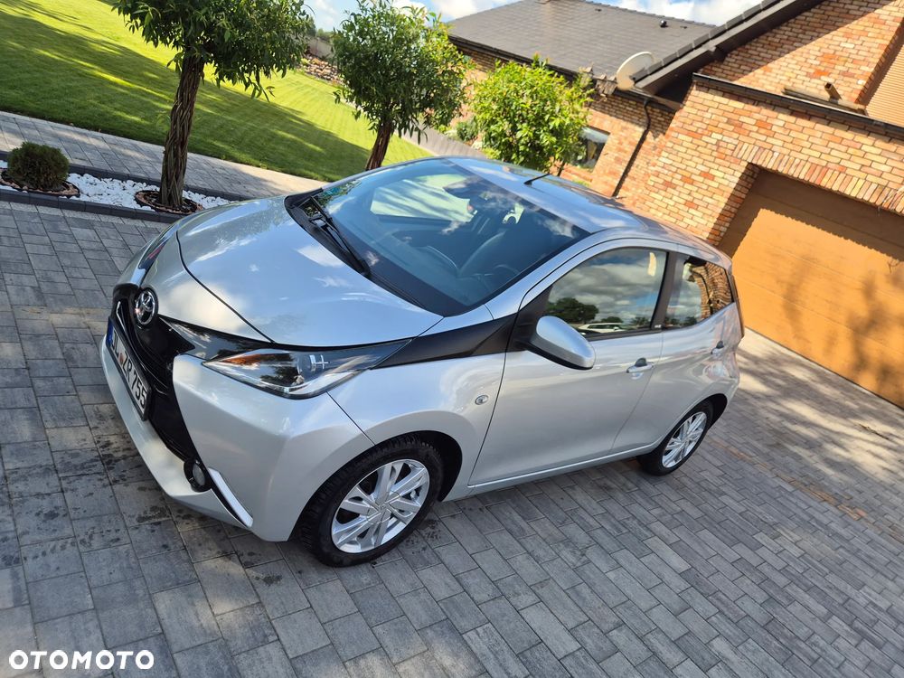 Toyota Aygo x-play Edition-S - 14