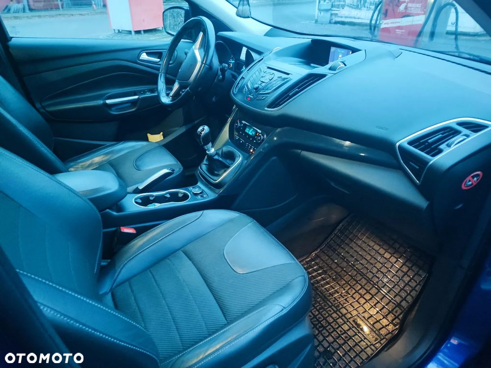 Ford Kuga 2.0 TDCi 4x4 Titanium - 8