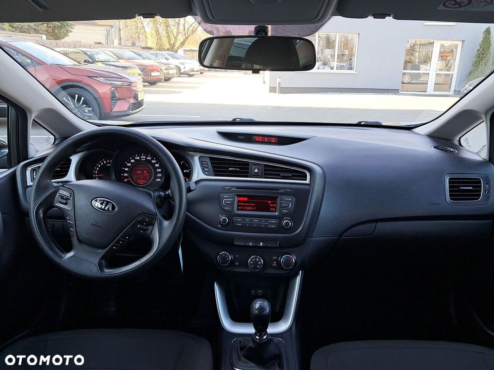 Kia Ceed 1.4 M - 22