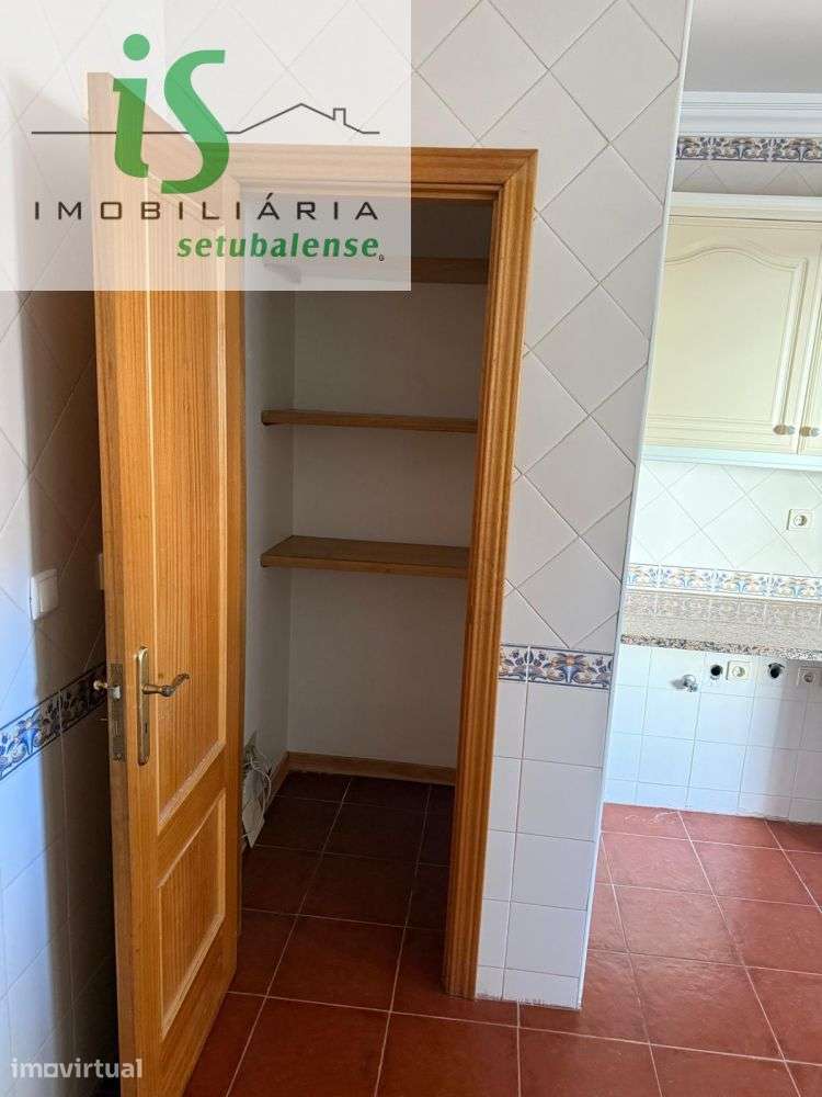 APARTAMENTO T2 PARA ARRENDAMENTO EM SETÚBAL(BAIRRO AFONSO COSTA - Grande imagem: 4/17