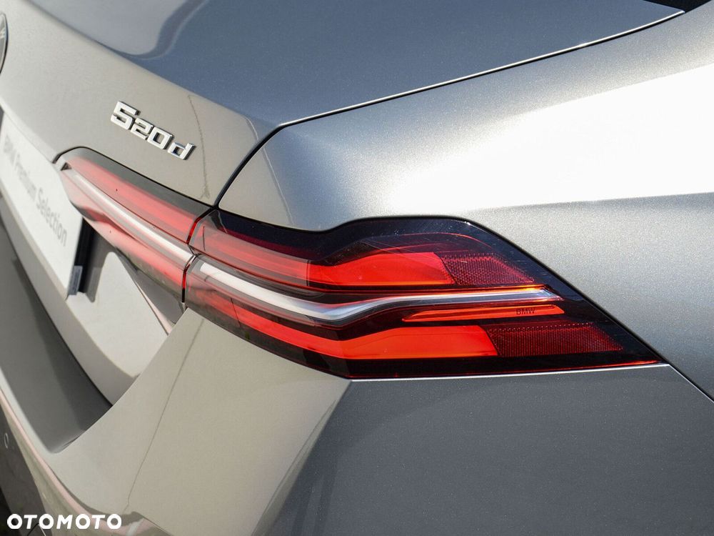 BMW Seria 5 - 16
