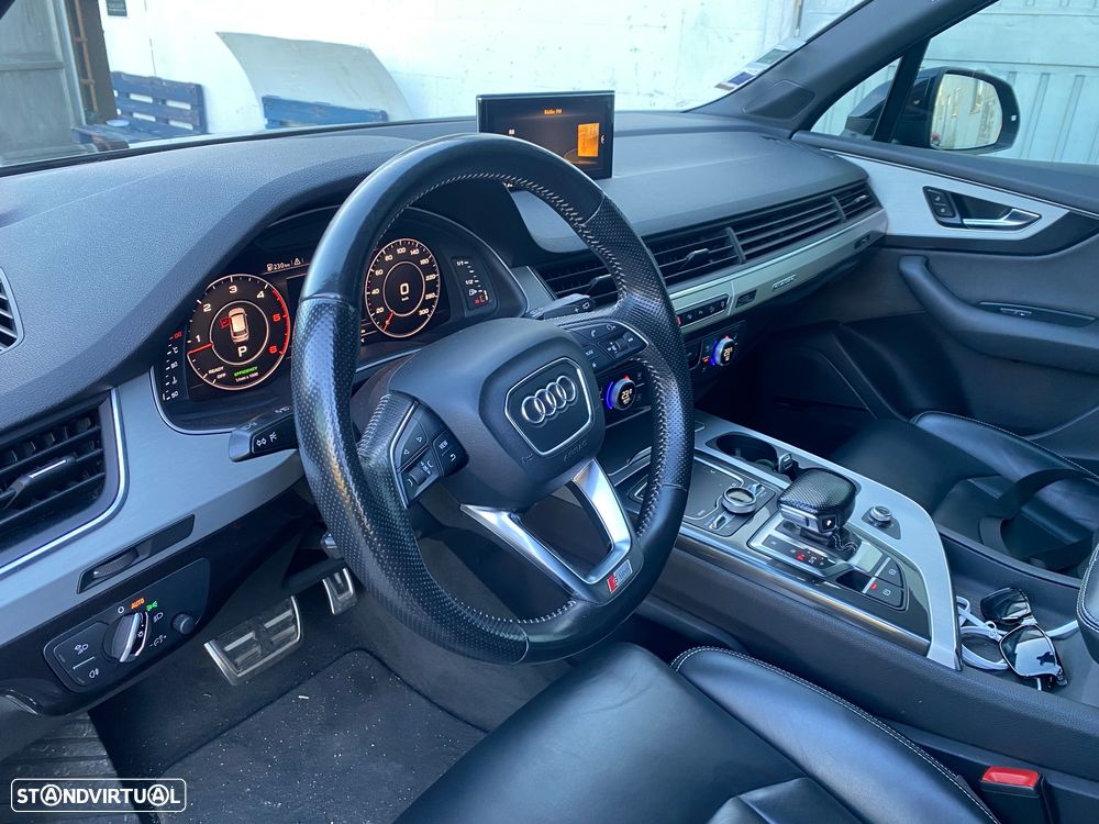 Audi Q7 3.0 TDI quattro S-line Tiptronic 7L - 6