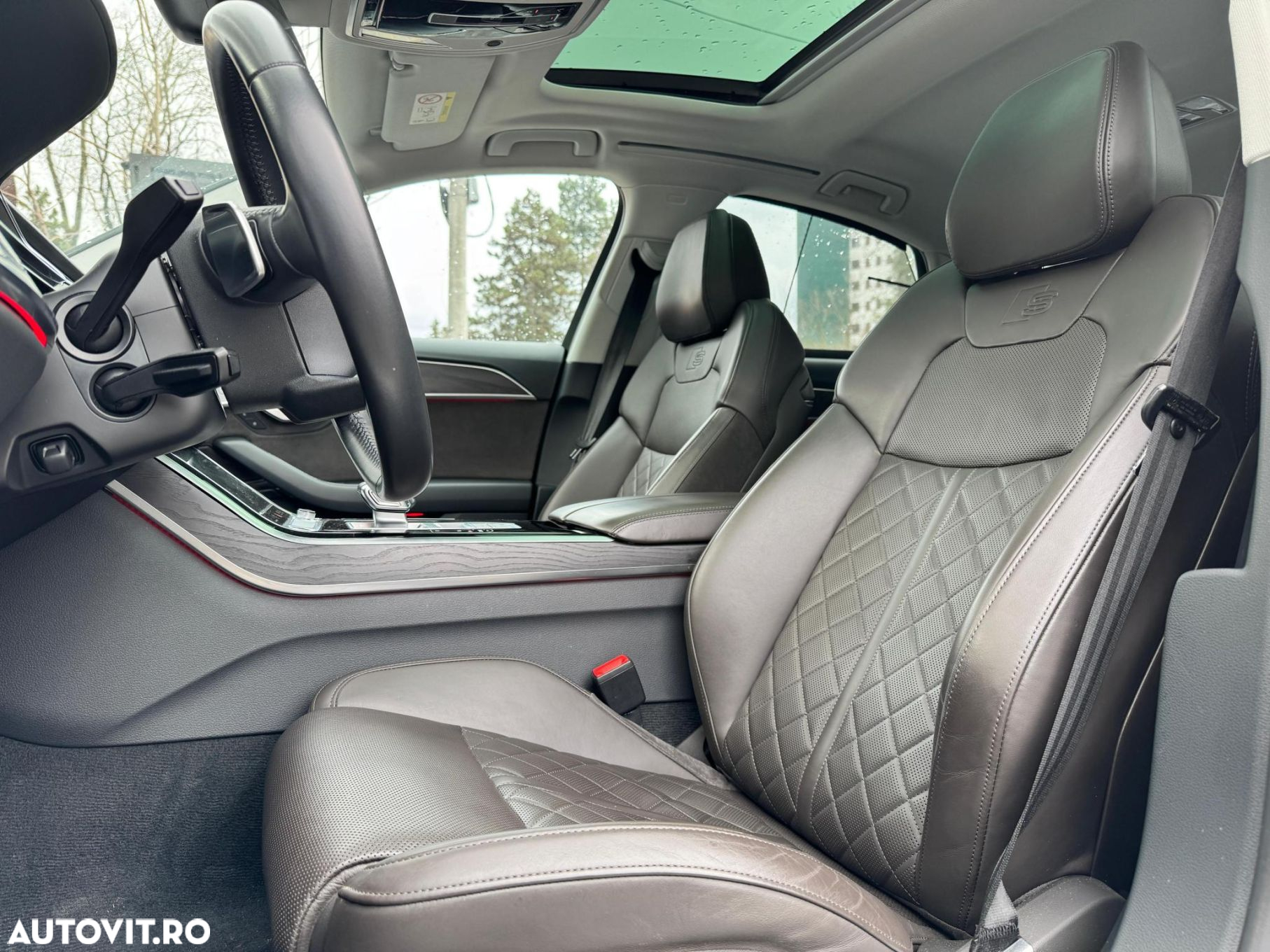 Audi A8 - 14