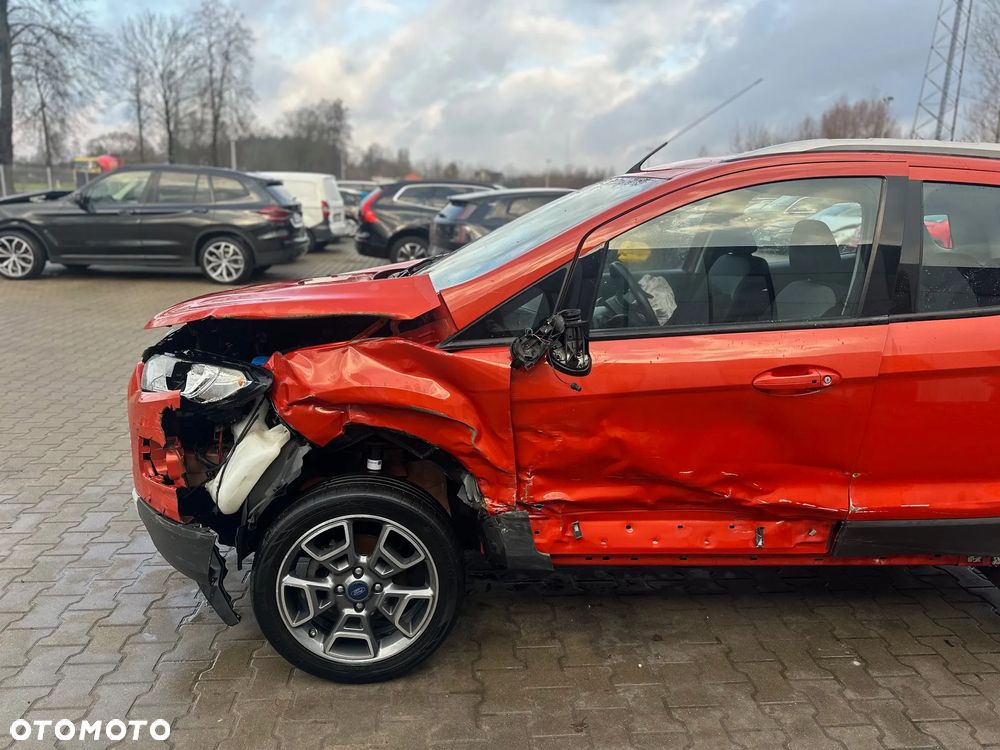 Ford EcoSport 1.5 EcoBlue TITANIUM - 4
