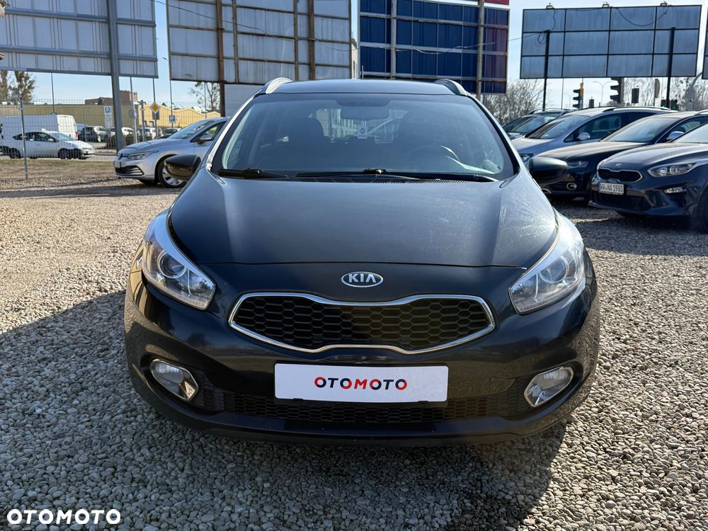 Kia Ceed 1.6 GDI DCT Vision - 4