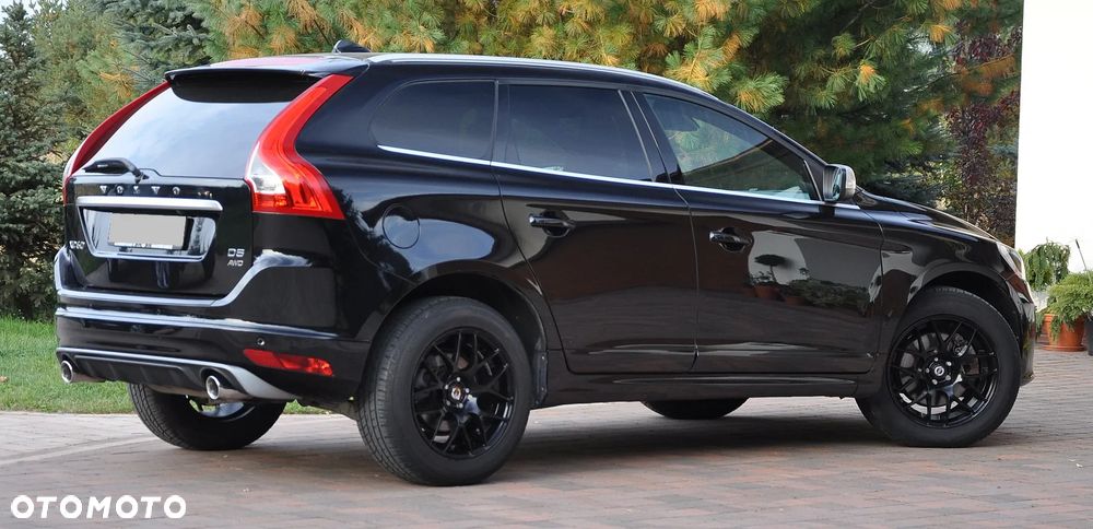 Volvo XC 60 D5 AWD RDesign - 17