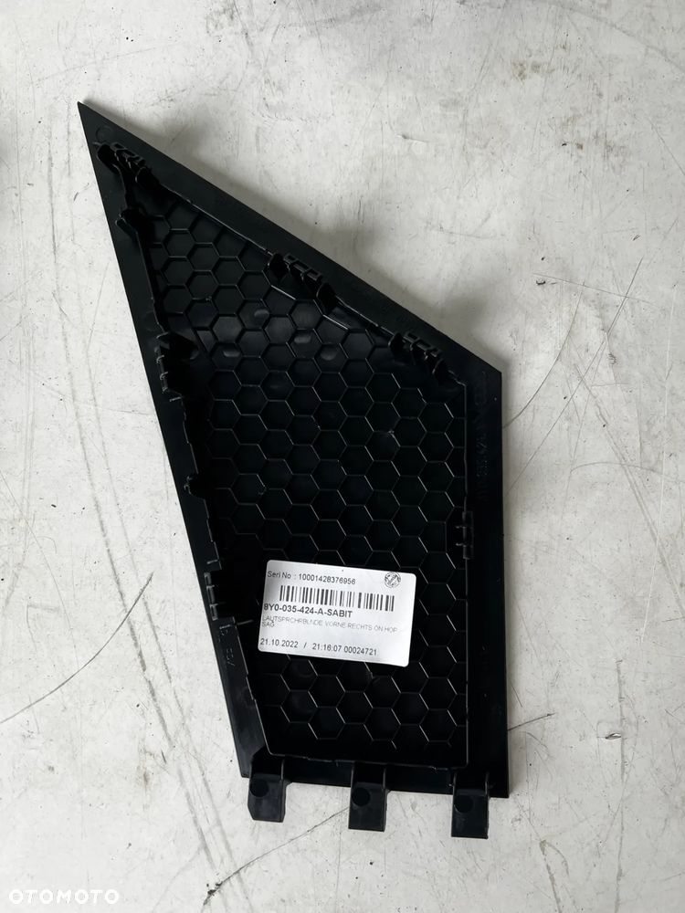 OSŁONA MASKOWNICA GŁOŚNIKA PRAWY LEWY AUDI A3 8Y0035423A 8Y0035424A 8Y0035793A 8Y0035794A - 3