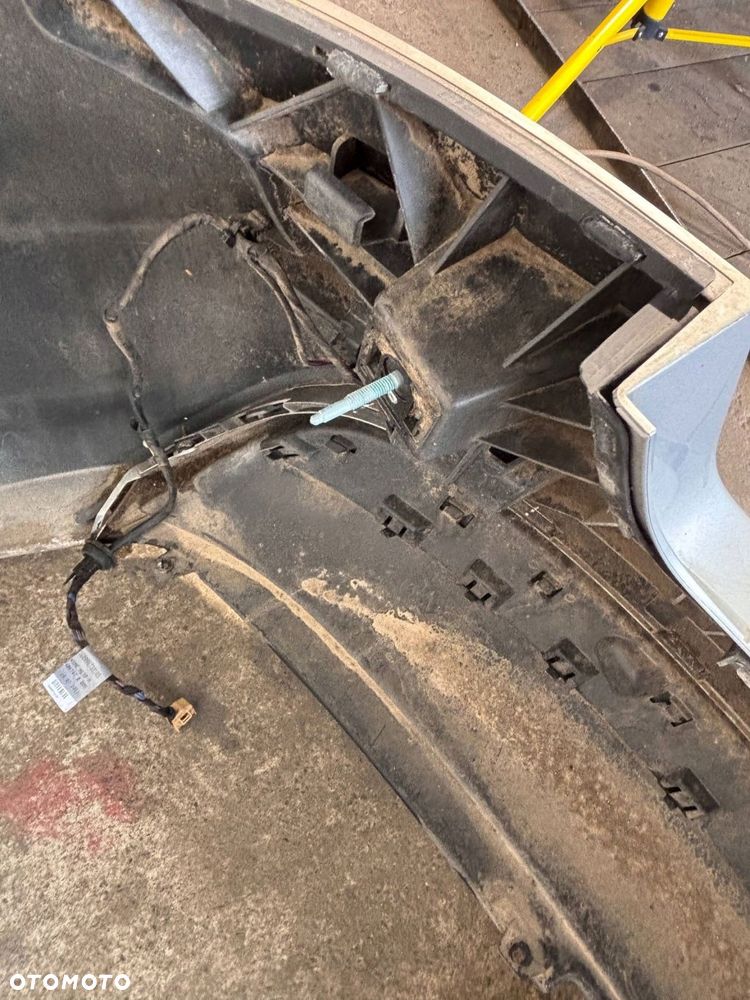 Audi A5 8T 8F 11-16 8T0 807 511 L Zderzak tylny S-LINE Z DYFUZOREM - 11