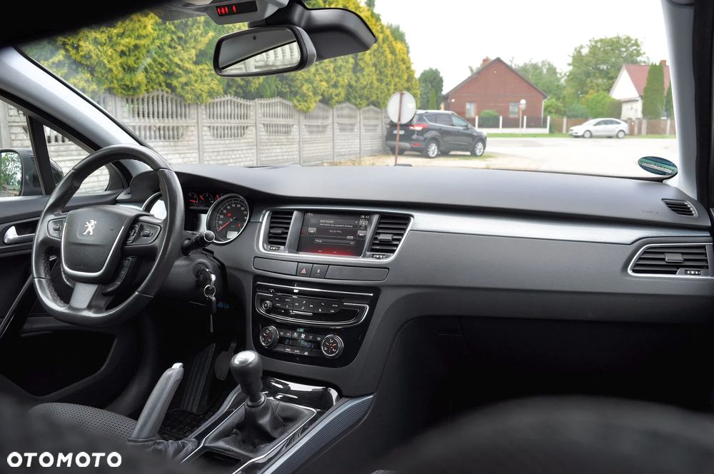 Peugeot 508 BlueHDi 150 Stop&Start Business-Line - 25