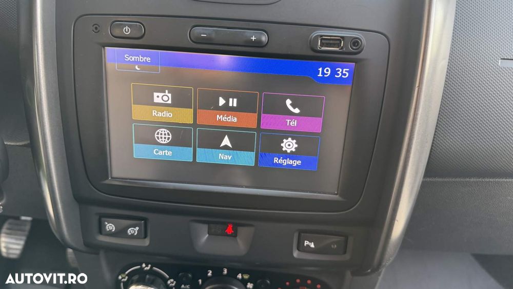 Dacia Duster 1.5 dCi 4x2 Prestige - 10