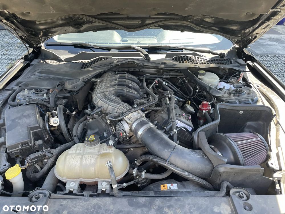 Ford Mustang 3.7 V6 Premium - 27