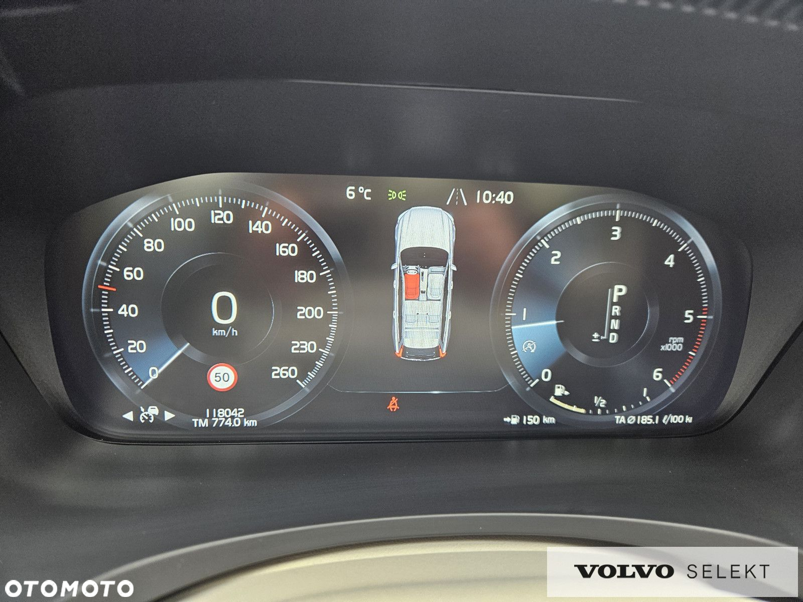 Volvo V90 Cross Country - 28