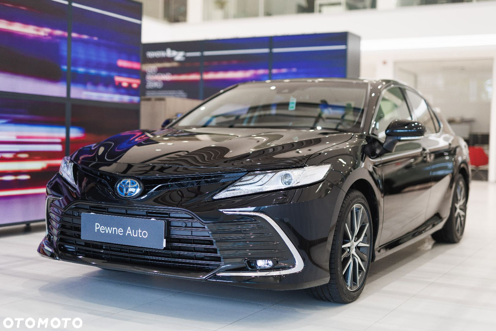 Toyota Camry - 9