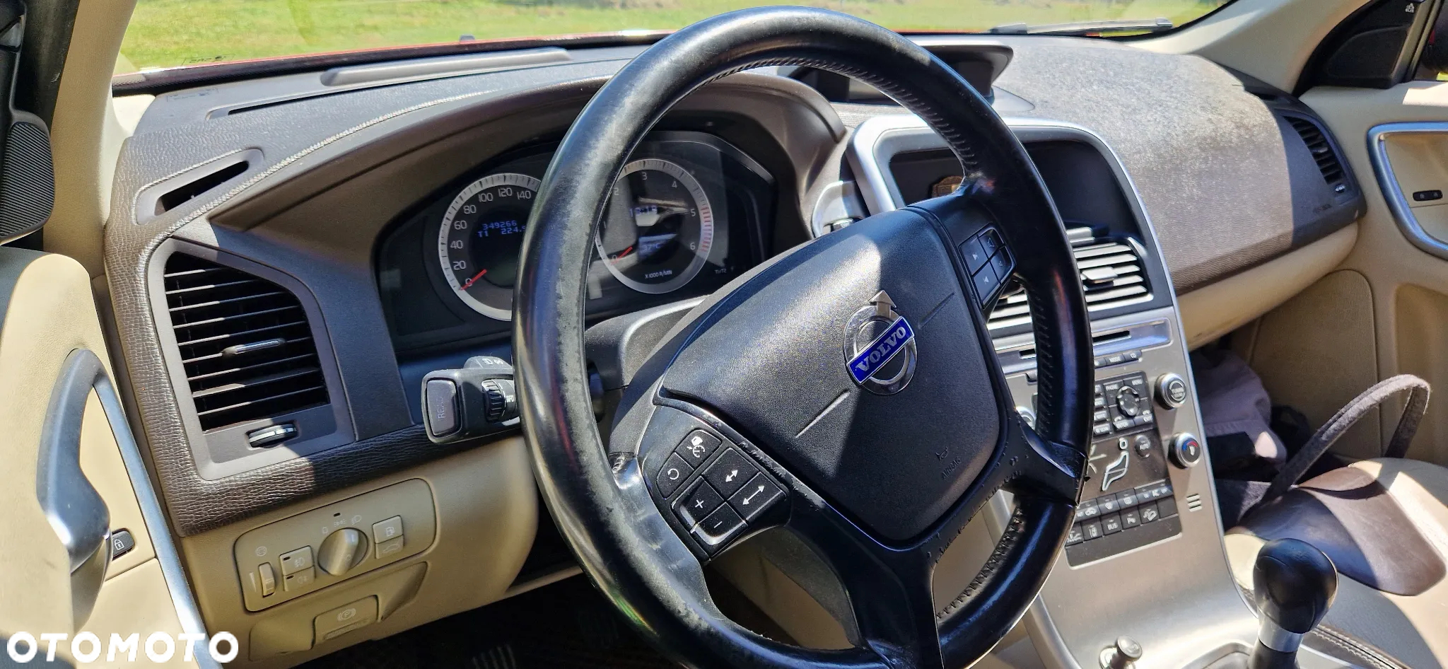 Volvo XC 60 D5 AWD - 6