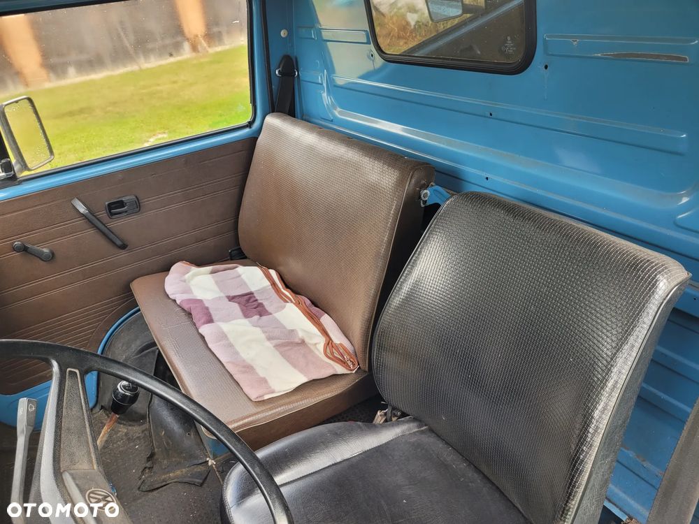 Volkswagen Transporter - 7