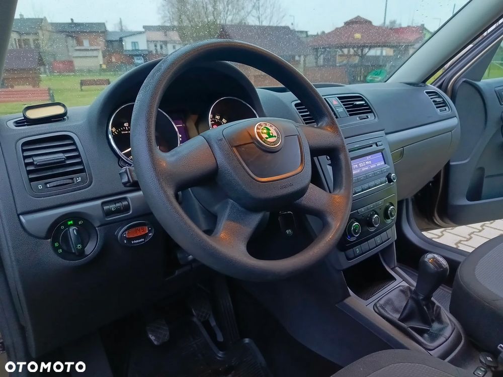 Skoda Yeti 1.2 TSI FAMILY - 27