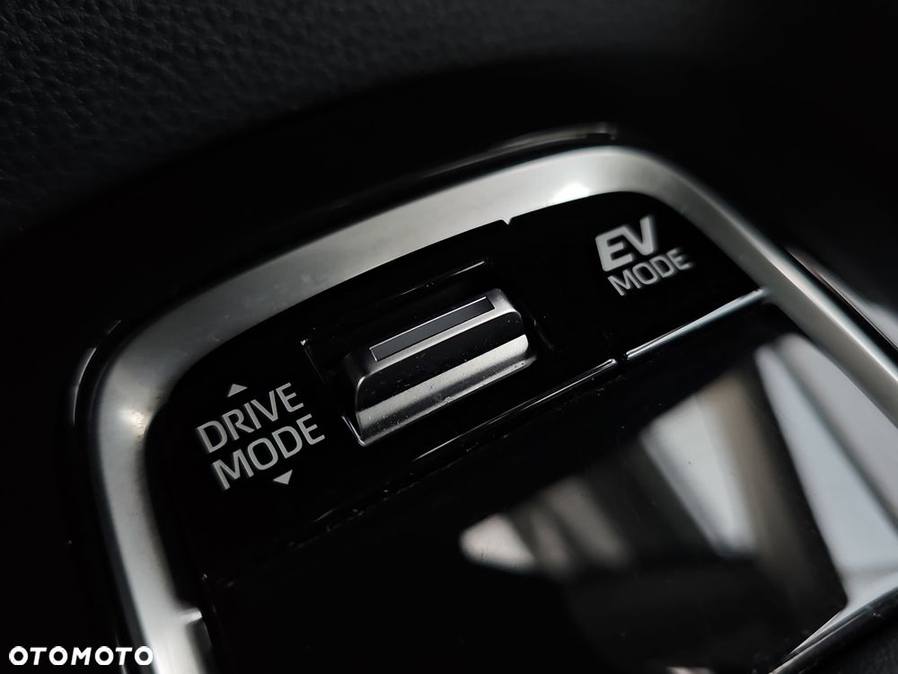 Toyota Corolla 1.8 Hybrid Comfort - 27