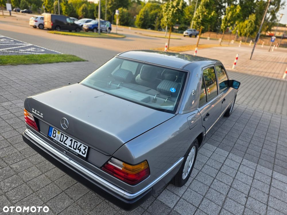 Mercedes-Benz W124 (1984-1993) - 5