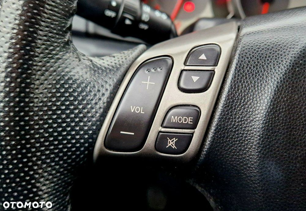 Mazda 3 1.6 16V Exclusive - 12