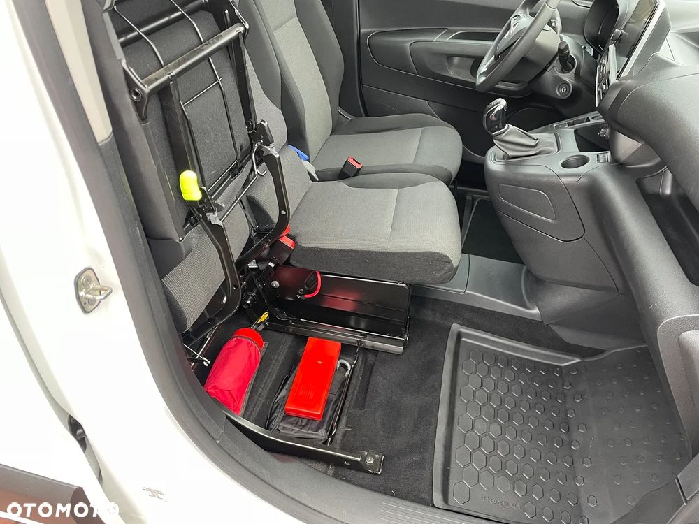 Opel Combo 2021R XL MAXI LOONG - 28