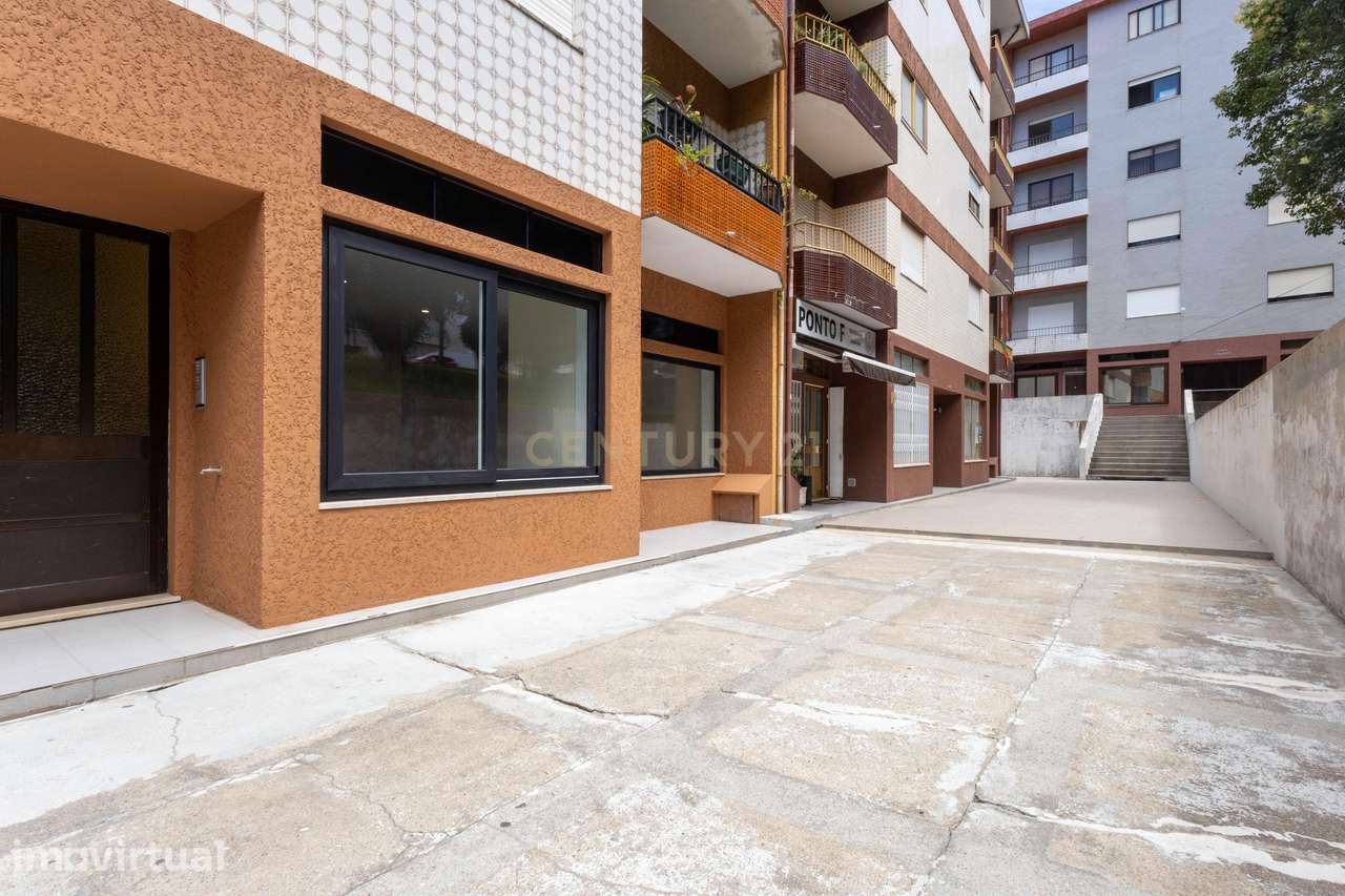 Apartamento T2 Novo com 2 Suítes, Varanda e Lugar Duplo de Garagem - Grande imagem: 2/23