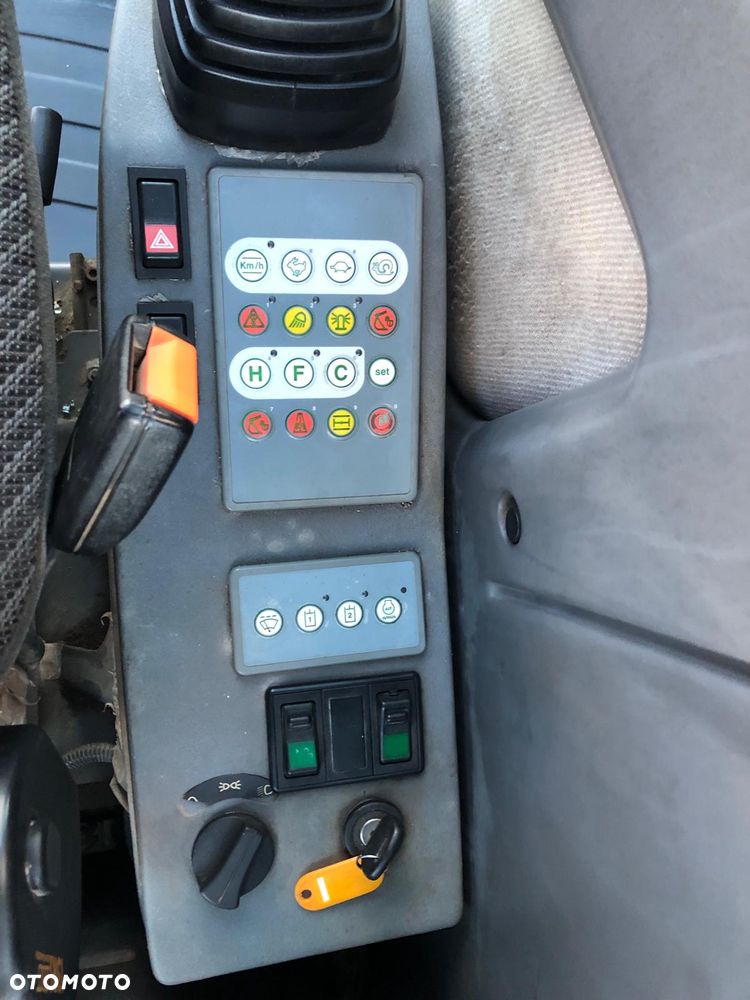 Volvo EW140 ROTOTILT PODPORY PŁUG - 21