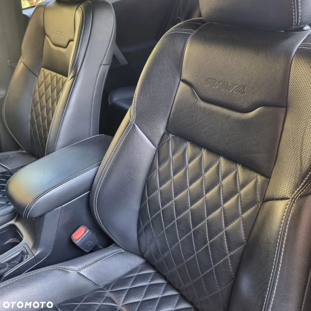 Toyota RAV4 Hybrid Prestige 4x4 - 12