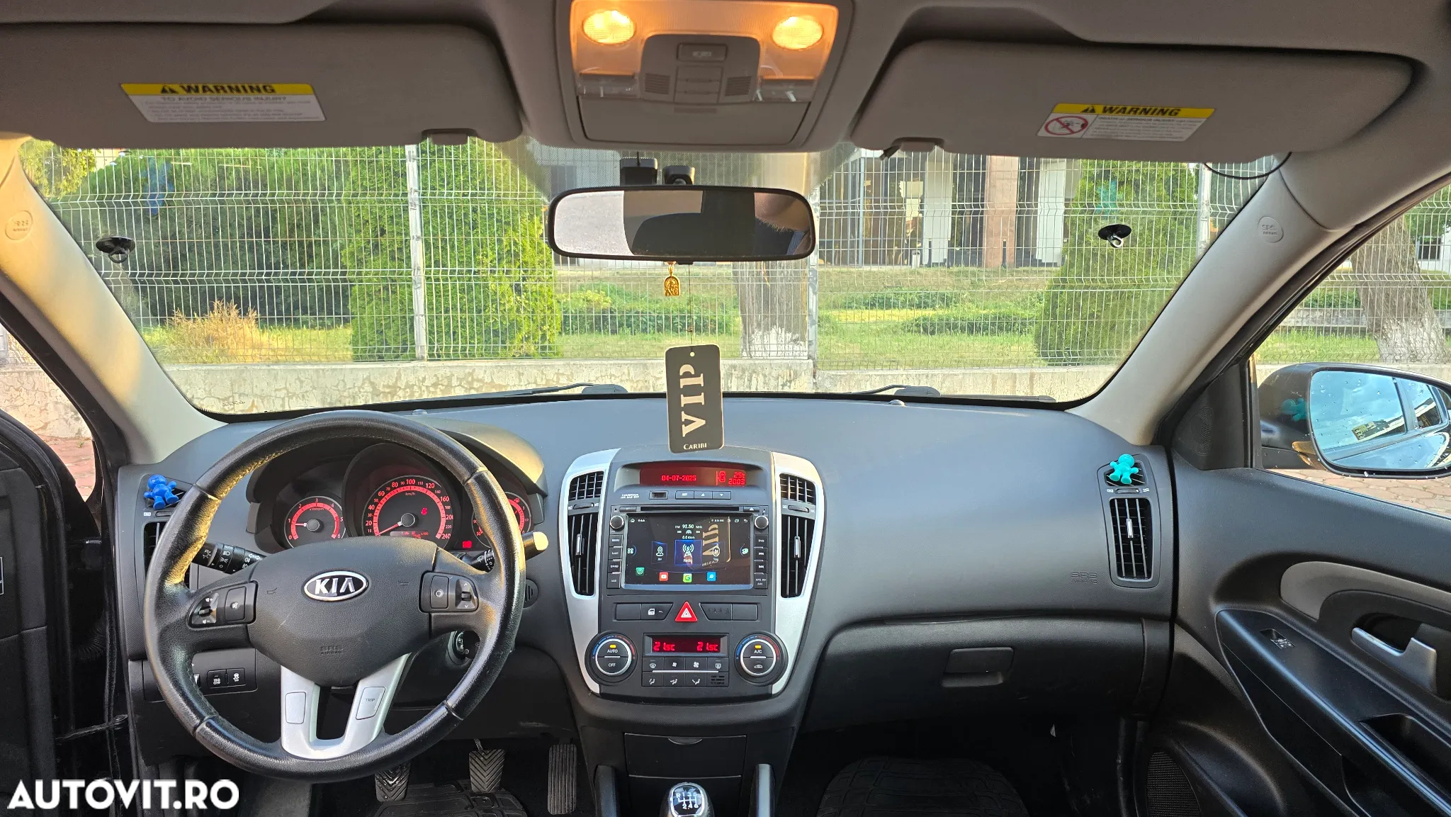 Kia Ceed - 9