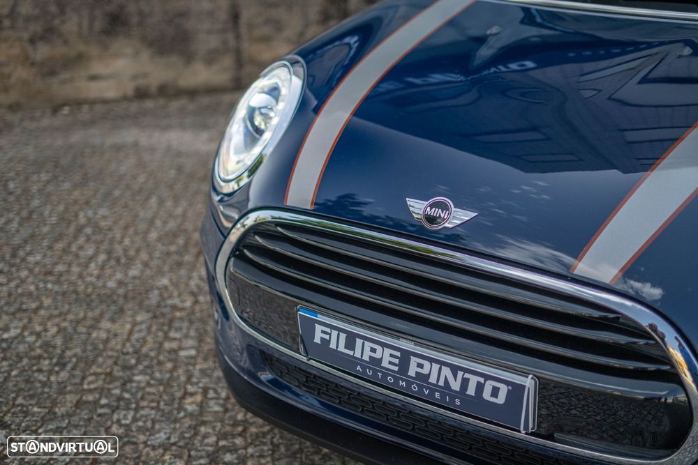 MINI 3 Portas Cooper D Auto - 57