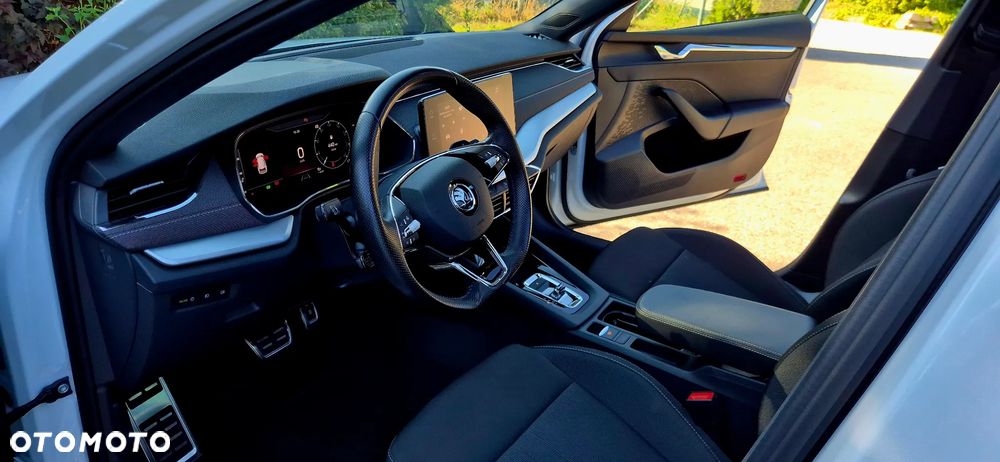 Skoda Octavia 2.0 TSI 4x4 Style DSG - 17