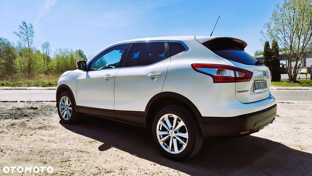 Nissan Qashqai 1.2 DIG-T Acenta - 4