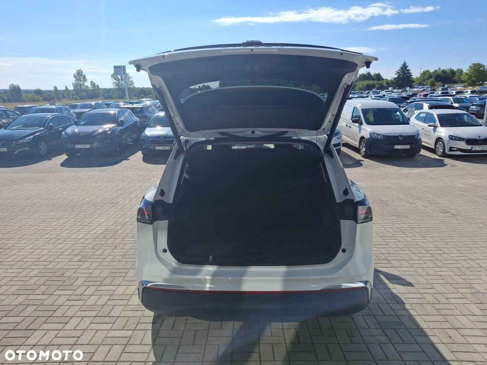 Volkswagen Tiguan 2.0 TDI 4Mot Elegance DSG - 12